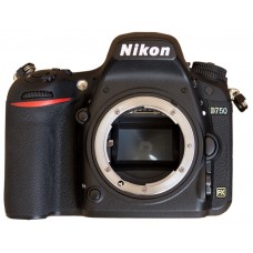 Зеркальный фотоаппарат NIKON D750 Body